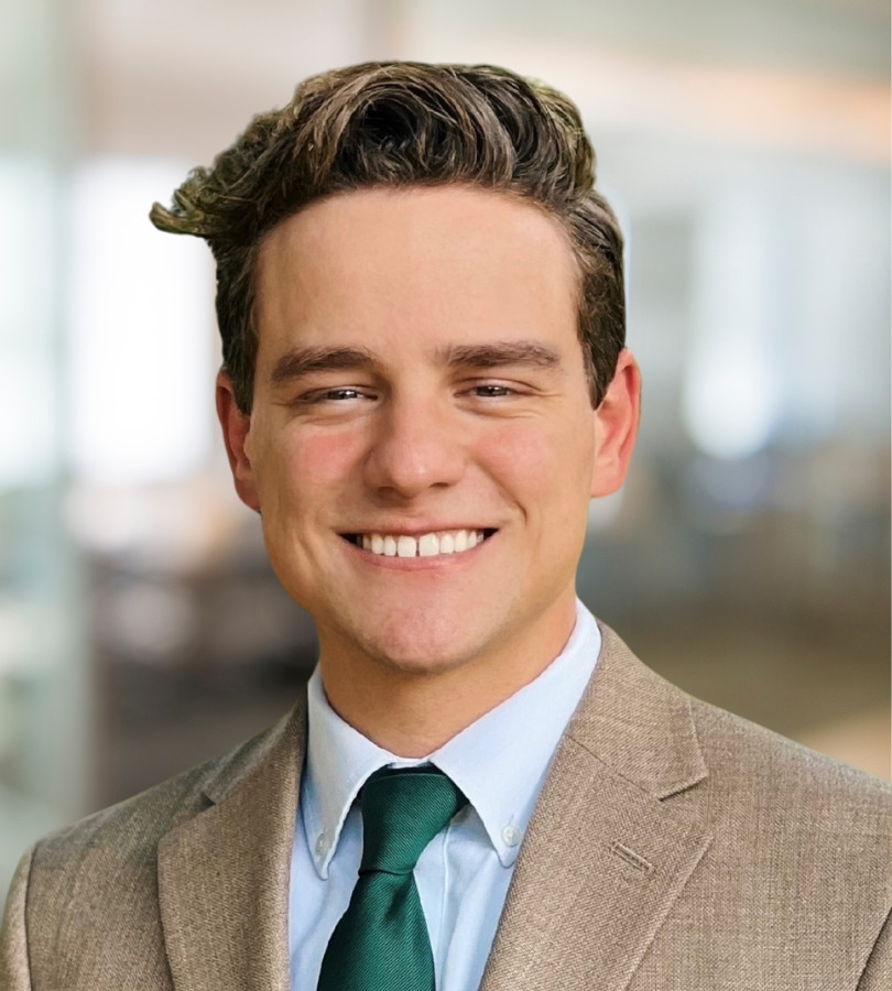 AD headshot 810x900